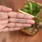 Regalo de disculpa para ella: collar con nombre personalizado
