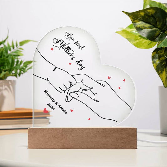 Nuestro primer Día de la Madre: placa acrílica personalizada con forma de corazón