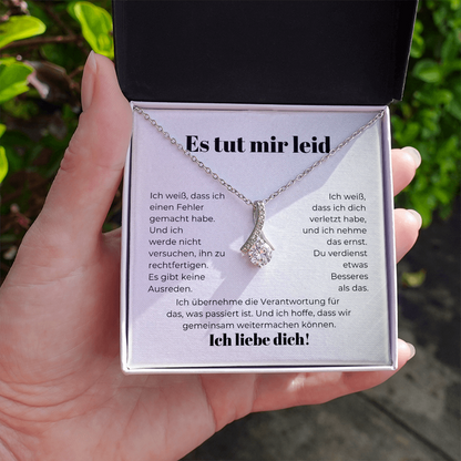 Entschuldigungsgeschenk für sie – Halskette mit einer herzlichen Nachrichtkarte