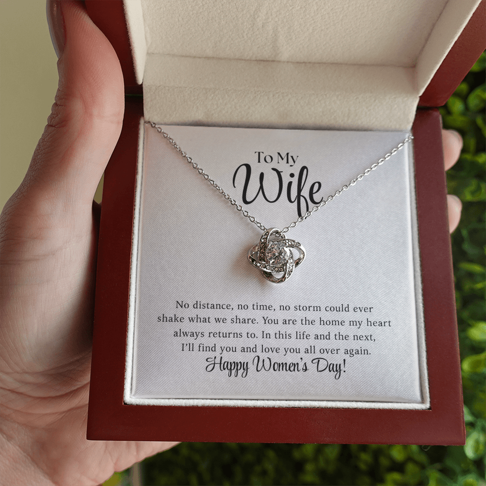 Happy Women's Day - Love Knot Necklace